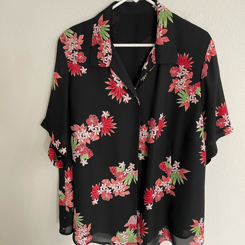 Beautiful skirt and shirt set.